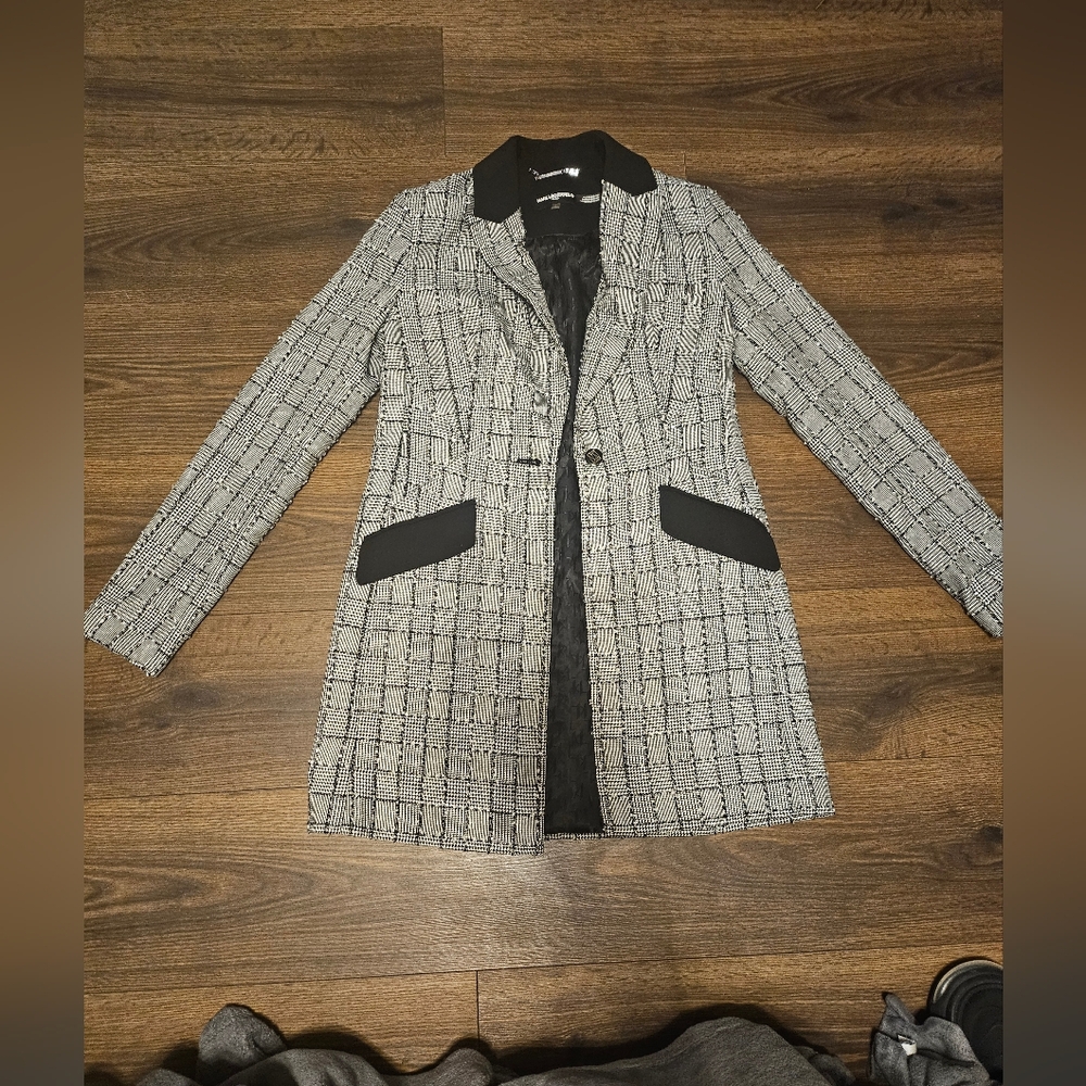 Women's‎ Karl Lagerfeld Plaid  Jacket Sz 0